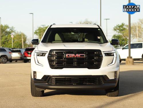 White Frost Tricoat 2024 GMC Acadia FWD Elevation