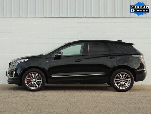 2022 Cadillac XT5 Sport
