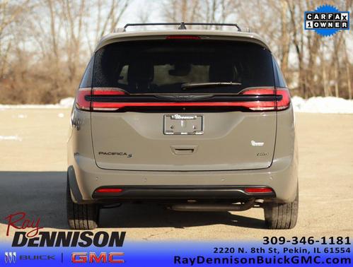 2023 Chrysler Pacifica Touring L