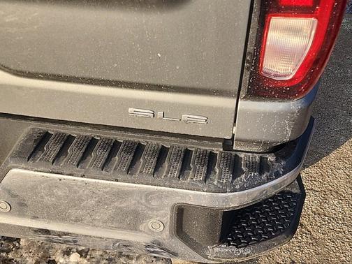 2024 GMC Sierra 2500 SLE