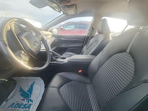 White 2024 Toyota Camry SE