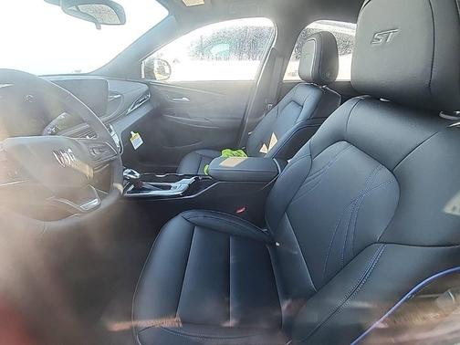 2026 Buick Envista Sport Touring FWD