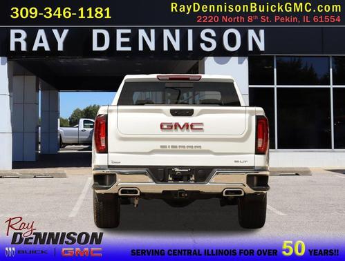 Glacier White Tricoat 2026 GMC Sierra 1500 SLT