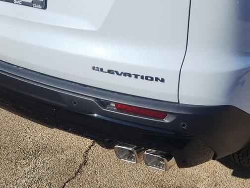 2026 GMC Acadia Elevation AWD