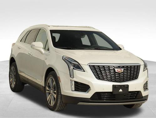 Crystal White Tricoat 2026 Cadillac XT5 Premium Luxury