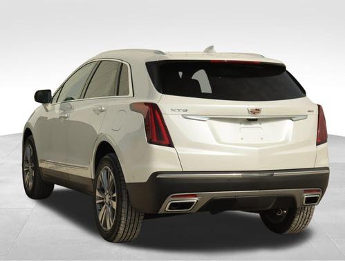 Crystal White Tricoat 2026 Cadillac XT5 Premium Luxury