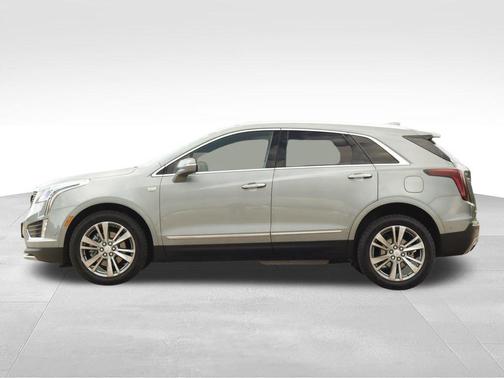 Argent Silver Metallic 2023 Cadillac XT5 Premium Luxury