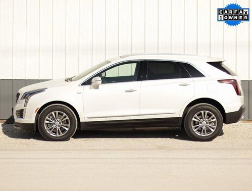 2022 Cadillac XT5 Premium Luxury