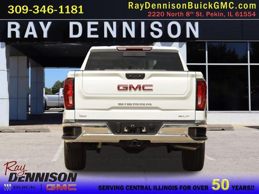 Glacier White Tricoat 2026 GMC Sierra 1500 SLT