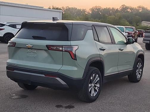 Cacti Green 2025 Chevrolet Equinox 1LT