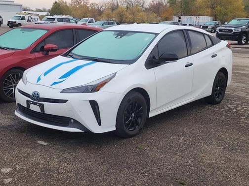 2022 Toyota Prius LE