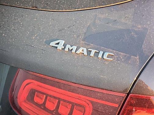 2021 Mercedes-Benz GLC 300 4MATIC