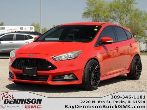 2017 Ford Focus ST ST