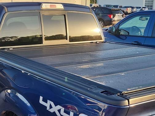 DARK BLUE PEARL METALLIC 2011 Ford F-150 XLT
