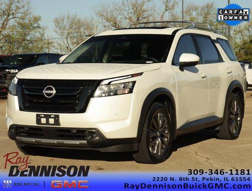 2023 Nissan Pathfinder SL 4WD