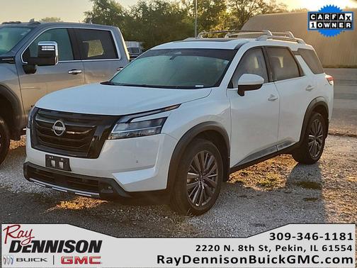 2023 Nissan Pathfinder SL 4WD