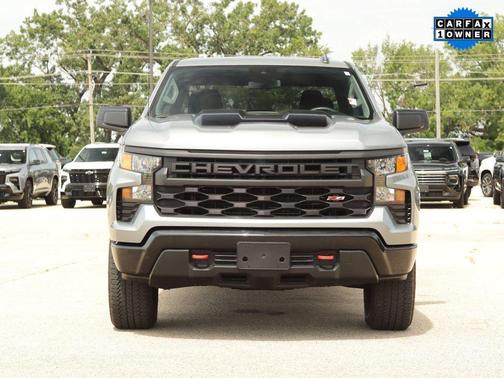 Sterling Gray Metallic 2024 Chevrolet Silverado 1500 Custom Trail Boss