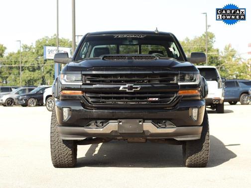 Black 2018 Chevrolet Silverado 1500 2LT