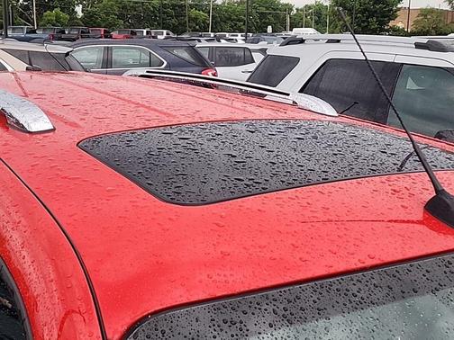 Victory Red 2011 Chevrolet HHR LT