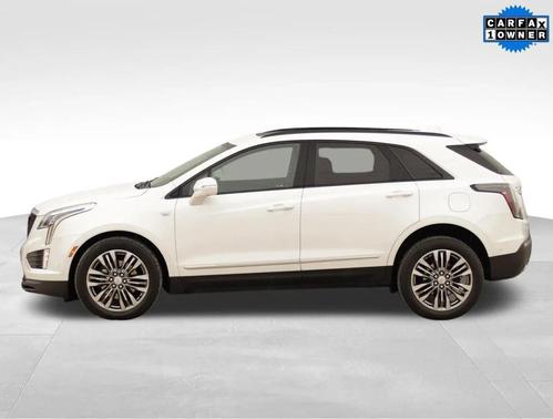 Crystal White Tricoat 2020 Cadillac XT5 Sport