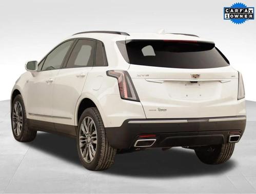 Crystal White Tricoat 2020 Cadillac XT5 Sport