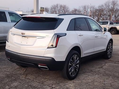2020 Cadillac XT5 Sport