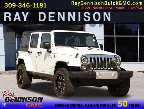 Bright White Clearcoat 2015 Jeep Wrangler Unlimited Sahara
