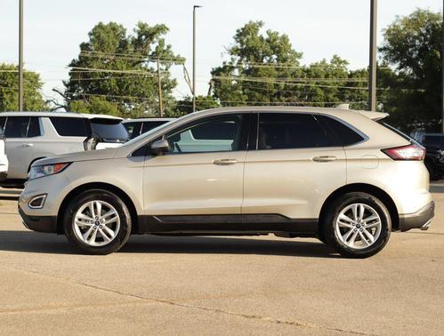 White Platinum Metallic Tri-Coat 2017 Ford Edge SEL