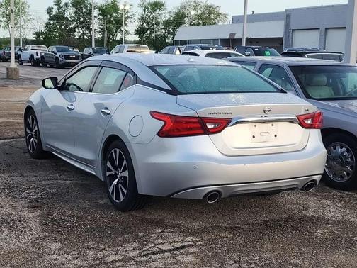 Brilliant Silver 2017 Nissan Maxima 3.5 SV