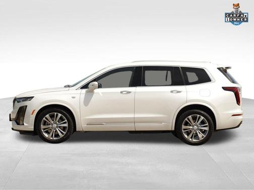 Crystal White Tricoat 2024 Cadillac XT6 Premium Luxury AWD