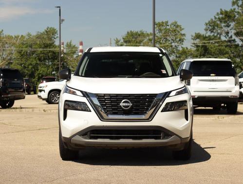 Glacier White 2023 Nissan Rogue S