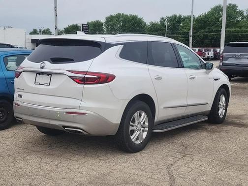 White Frost Tricoat 2021 Buick Enclave FWD Essence