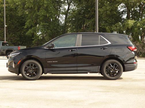 Mosaic Black Metallic 2024 Chevrolet Equinox 1LT