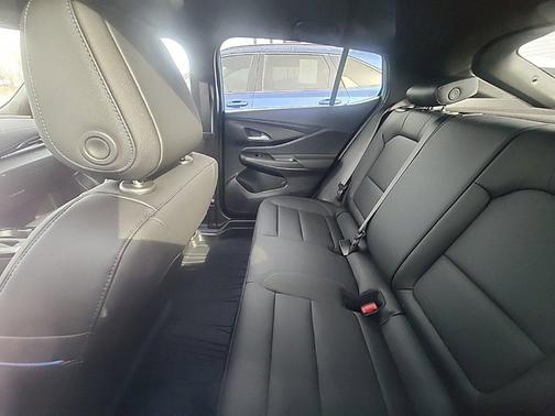 2025 Buick Envista Sport Touring FWD