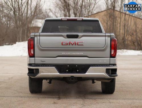 Sterling Metallic 2025 GMC Sierra 1500 SLT