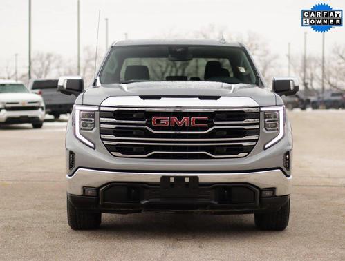 Sterling Metallic 2025 GMC Sierra 1500 SLT