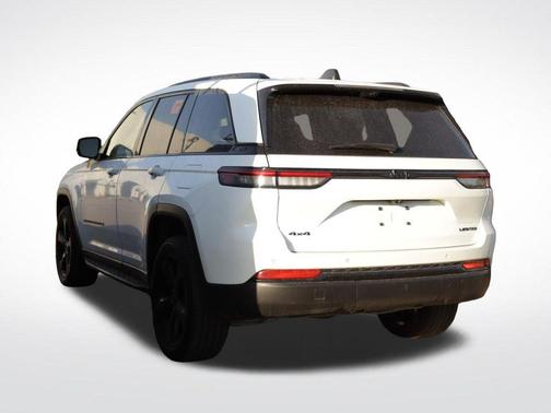Bright White 2024 Jeep Grand Cherokee Limited
