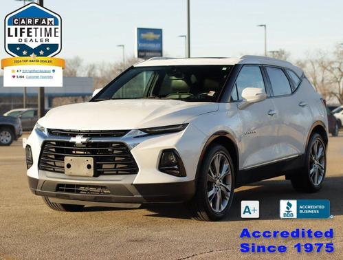 Iridescent Pearl Tricoat 2022 Chevrolet Blazer Premier