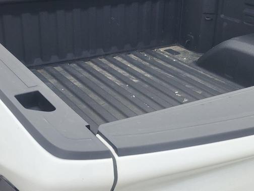 Summit White 2022 GMC Sierra 1500 Pro