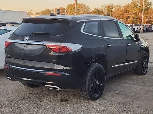 2023 Buick Enclave Essence FWD