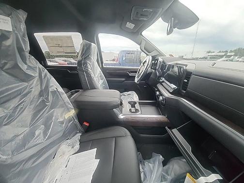 Summit White 2026 GMC Sierra 2500 SLT