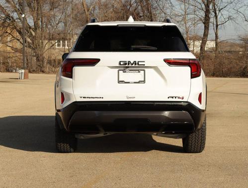 2026 GMC Terrain AWD AT4