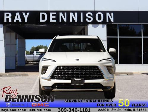 Iridescent White Tricoat 2026 Buick Enclave Avenir FWD