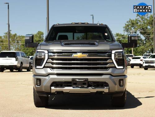 Sterling Gray Metallic 2024 Chevrolet Silverado 2500 High Country