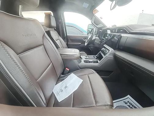 White 2024 GMC Sierra 2500 Denali