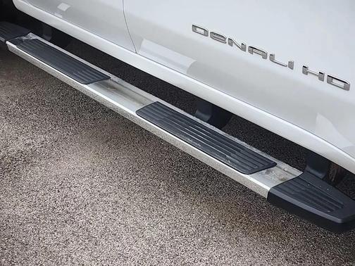 White 2024 GMC Sierra 2500 Denali