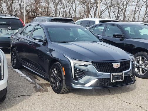 2022 Cadillac CT4 Sport