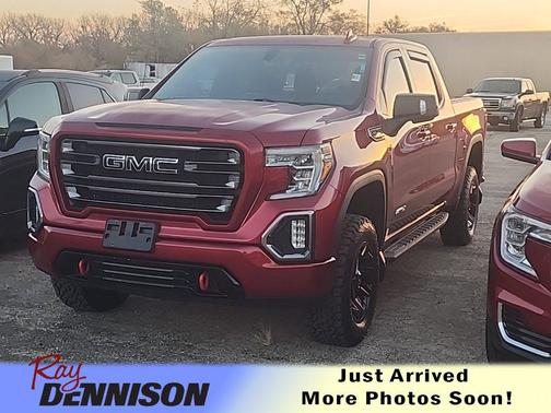 2021 GMC Sierra 1500 AT4