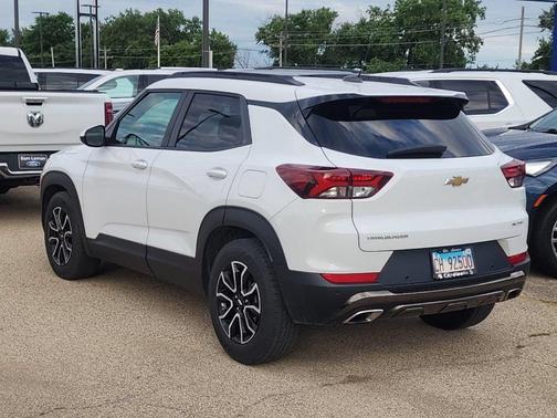 Summit White 2021 Chevrolet Trailblazer ACTIV