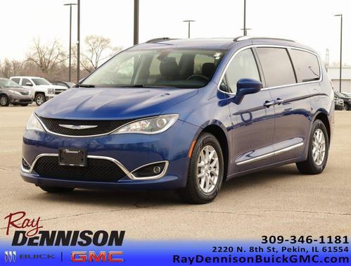 2020 Chrysler Pacifica Touring L